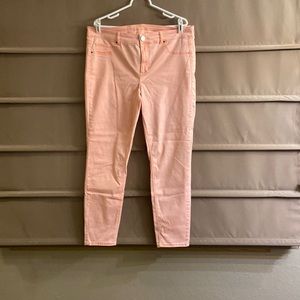 Peach ankle pants